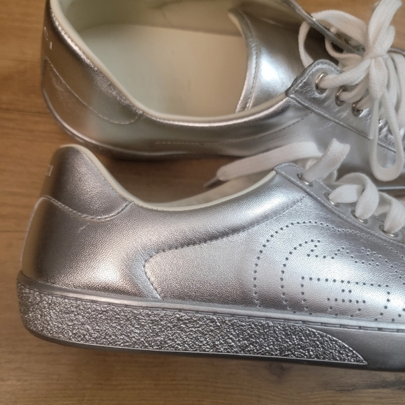 GUCCI Ace Low-top Silver Sneakers - Picture 8 of 16